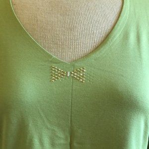Light Green 3/4 Sleeve V-Neck "Bow Tie" Top